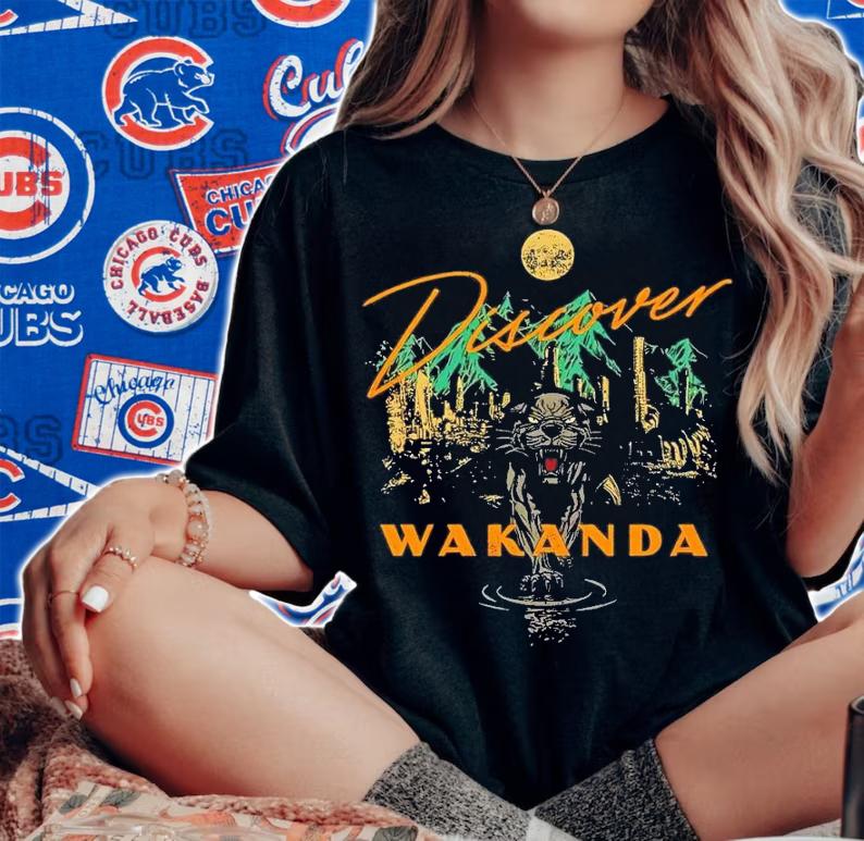 Discover Wakanda Black Panther t-shirt woman shirt
