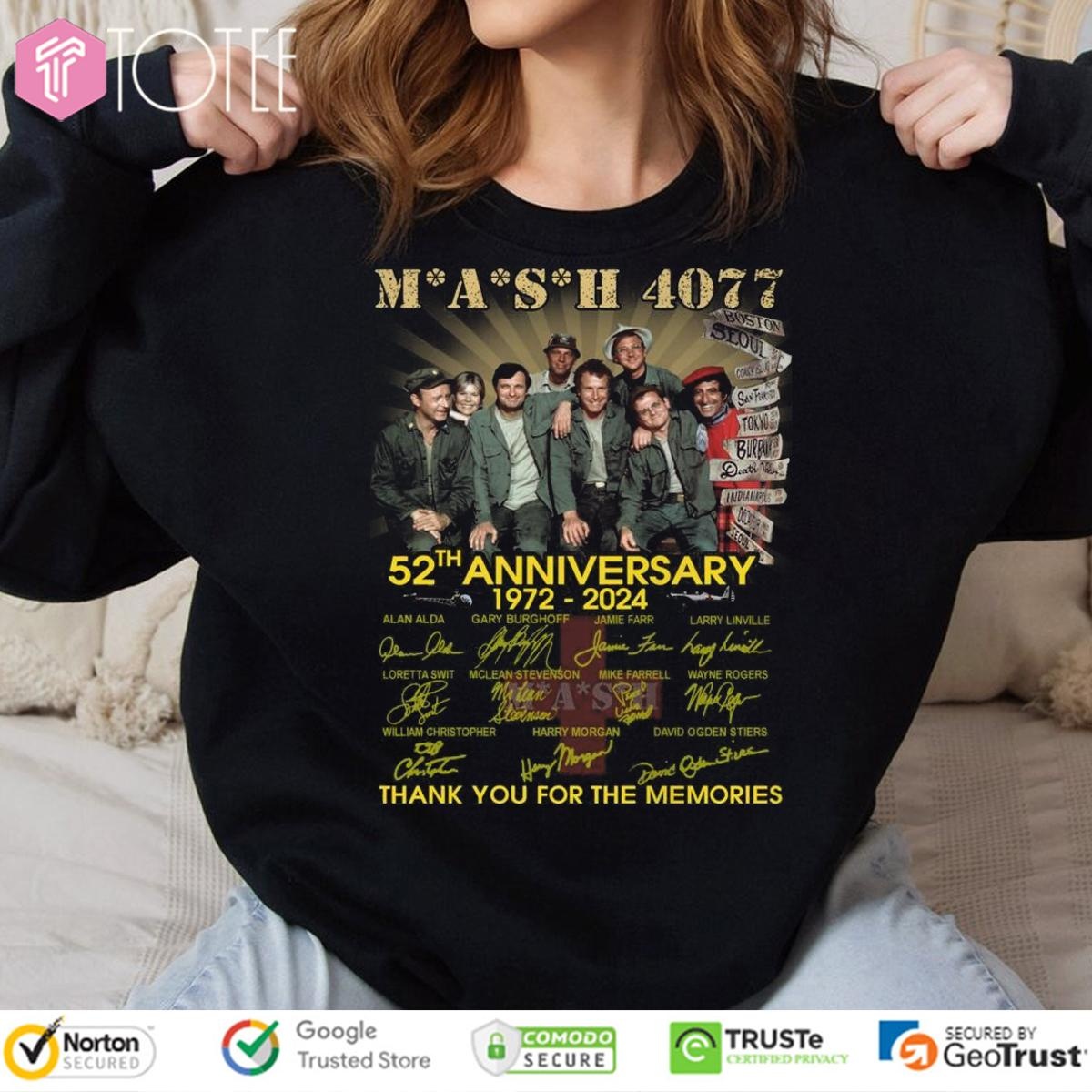 52Th Anniversary 1972-2024 Mash 4077 Signatures Sweatshirt