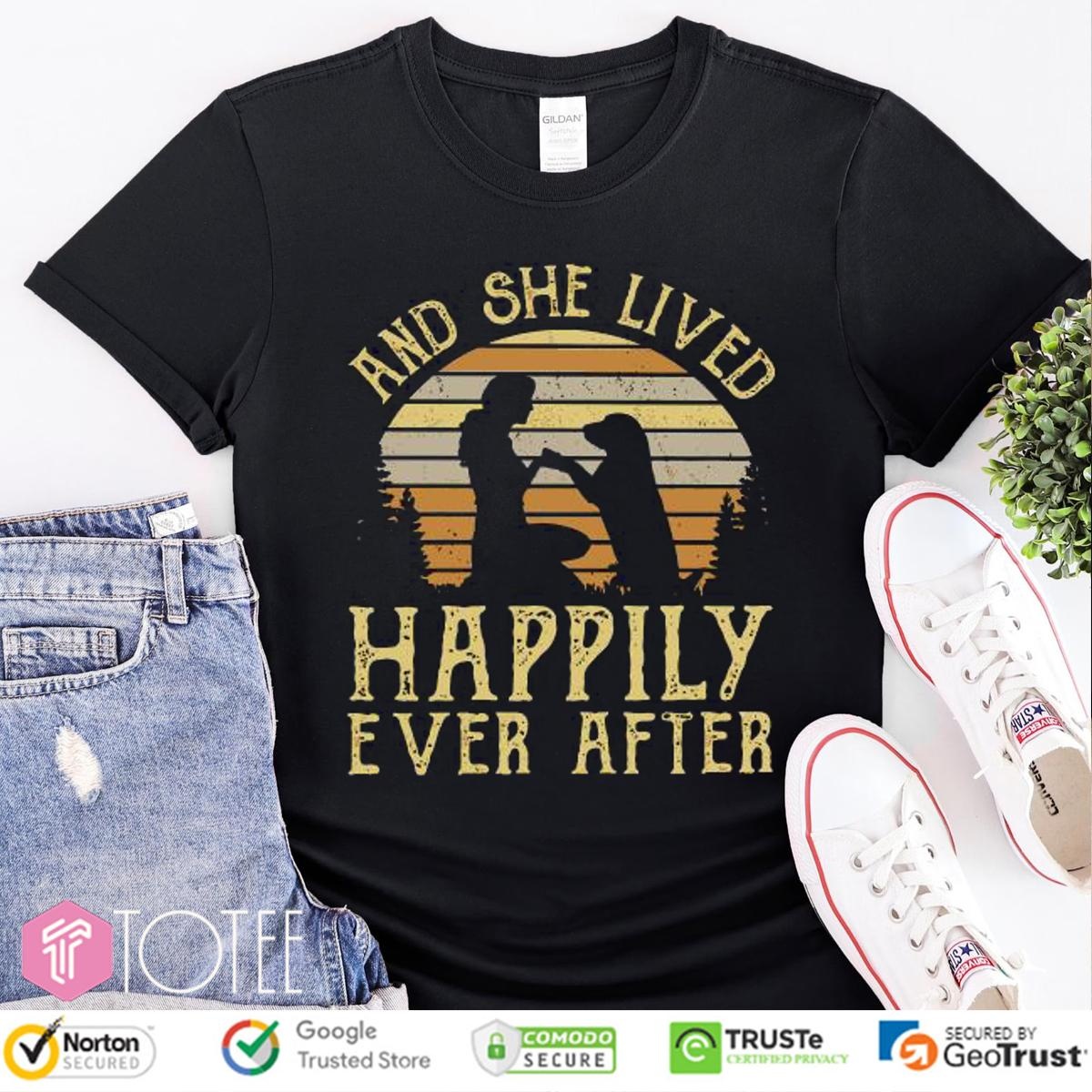 Girl And Her Dog She Lived Happily Ever After Sunset Vintage T-shirt