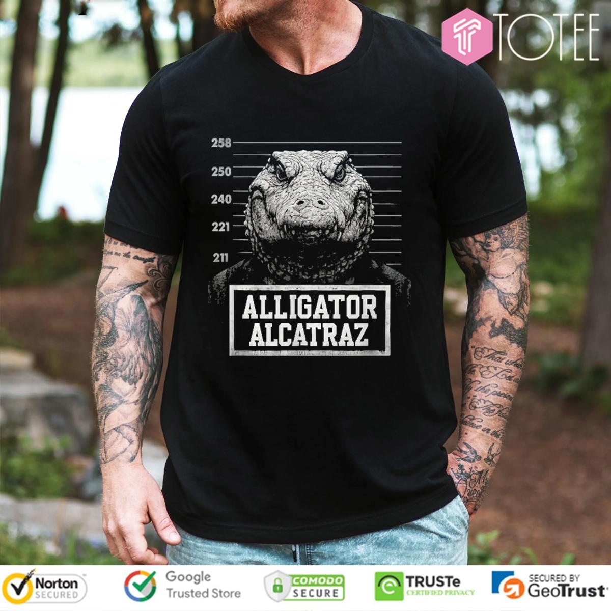 Alligator Alcatraz Florida Everglades Mugshot T-shirt